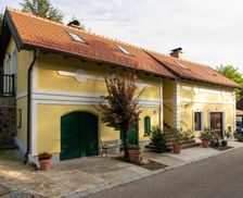 Austria Lower Austria Thürnthal vacation rental compare prices direct by owner 15049993