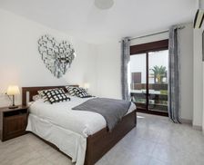 Spain Andalucía Marbella vacation rental compare prices direct by owner 30052391