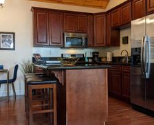 United States California Downieville vacation rental compare prices direct by owner 17815944