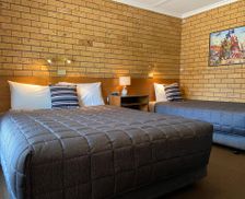 Australia New South Wales Narrandera vacation rental compare prices direct by owner 14299597