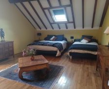 France Auvergne Vic-sur-Cère vacation rental compare prices direct by owner 16166117