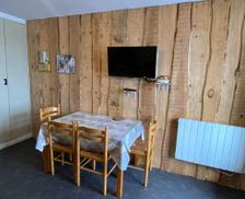 France Languedoc-Roussillon Les Angles vacation rental compare prices direct by owner 17671482