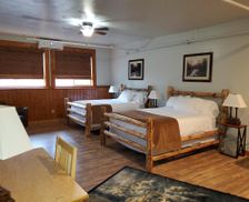 United States Montana Bigfork vacation rental compare prices direct by owner 13412635