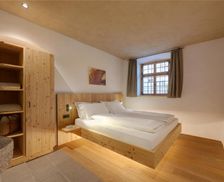 Italy Trentino Alto Adige Merano vacation rental compare prices direct by owner 29011041