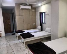 India Gujarat Ahmedabad vacation rental compare prices direct by owner 15298349