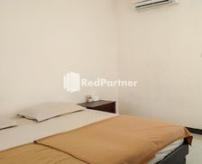 Indonesia Central Sulawesi Palu vacation rental compare prices direct by owner 14209103