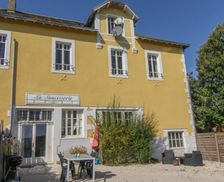 France Aquitaine Saint-Pierre-de-Frugie vacation rental compare prices direct by owner 15114081