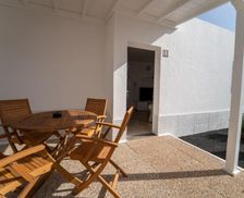 Spain Lanzarote Teguise vacation rental compare prices direct by owner 14085497