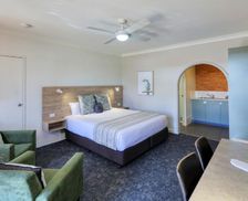 Australia New South Wales Parkes vacation rental compare prices direct by owner 16322619