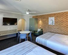 Australia New South Wales Parkes vacation rental compare prices direct by owner 14106396