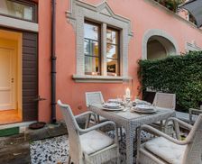 Italy Tuscany Lucca vacation rental compare prices direct by owner 27390827