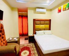 Pakistan Punjab Rahimyar Khan vacation rental compare prices direct by owner 15119815