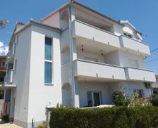 Croatia Split-Dalmatia County Kaštela vacation rental compare prices direct by owner 5685482