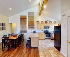 United States Utah Moab vacation rental compare prices direct by owner 122536
