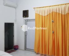 Indonesia Sumatra Pangkal Pinang vacation rental compare prices direct by owner 15041213