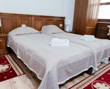 Romania Brasov Sâmbăta de Sus vacation rental compare prices direct by owner 14136736