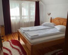 Romania Alba Arieşeni vacation rental compare prices direct by owner 15281966