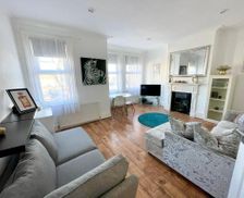United Kingdom Greater London Finchley vacation rental compare prices direct by owner 8823667