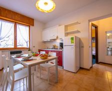 Italy Lombardy Tremosine Sul Garda vacation rental compare prices direct by owner 15359928