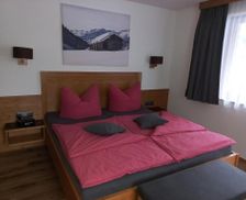 Austria Tyrol Flirsch vacation rental compare prices direct by owner 13918880