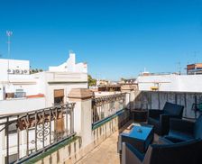 Spain Andalucía Seville vacation rental compare prices direct by owner 17814209
