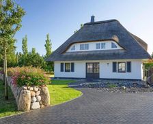 Germany Mecklenburg-Pomerania Fuhlendorf vacation rental compare prices direct by owner 10220659