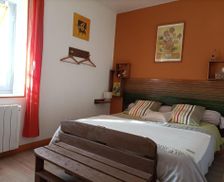 France Languedoc-Roussillon Mas-Saintes-Puelles vacation rental compare prices direct by owner 16550740