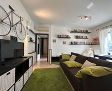 Italy Lombardy Milan vacation rental compare prices direct by owner 28624088