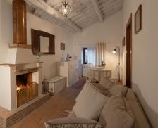 Italy Lazio Torre Alfina vacation rental compare prices direct by owner 26898675