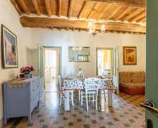 Italy Tuscany Collodi vacation rental compare prices direct by owner 26895067