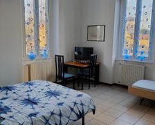 Italy Lombardy Malnate vacation rental compare prices direct by owner 26702114