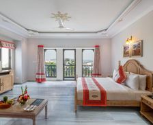 India Rajasthan Udaipur vacation rental compare prices direct by owner 26936887
