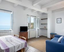 Italy Liguria Bonassola vacation rental compare prices direct by owner 28412438