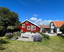 Sweden Tjörn Skärhamn vacation rental compare prices direct by owner 28026110