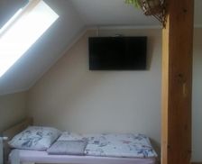 Poland Lower Silesia Miedzygorze vacation rental compare prices direct by owner 28790572