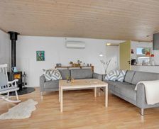 Denmark Syddanmark Egernsund vacation rental compare prices direct by owner 28985511