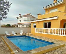 Spain Valencia Community Vinarós vacation rental compare prices direct by owner 28412603