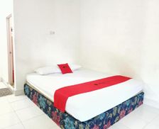Indonesia South East Sulawesi Kendari vacation rental compare prices direct by owner 26826881
