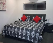 Australia Queensland Roma vacation rental compare prices direct by owner 26768993
