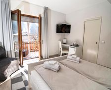 Italy Lombardy Verceia vacation rental compare prices direct by owner 27028856