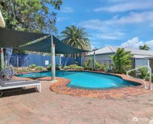 Australia Queensland Emu Park vacation rental compare prices direct by owner 27023573