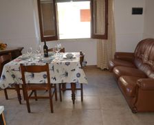 Italy Apulia Melendugno vacation rental compare prices direct by owner 28435234