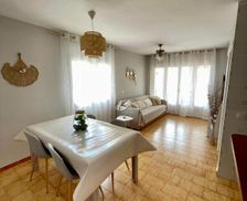 Spain Catalonia Roses vacation rental compare prices direct by owner 29523695