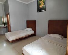 Indonesia Central Java Purwokerto vacation rental compare prices direct by owner 27051040