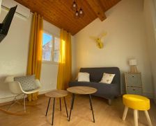 France Languedoc-Roussillon Cases-de-Pène vacation rental compare prices direct by owner 28242534