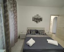 Italy Sant’Antioco Island SantʼAntìoco vacation rental compare prices direct by owner 27021276