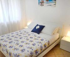 Italy Marche Porto SantʼElpidio vacation rental compare prices direct by owner 5983270