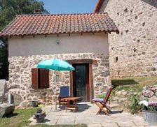 France Auvergne Miremont vacation rental compare prices direct by owner 26659374