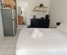 Australia Queensland Yeppoon vacation rental compare prices direct by owner 26790379