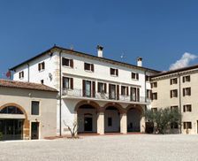 Italy Veneto Mezzane di Sotto vacation rental compare prices direct by owner 29205160